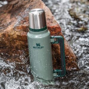 Termo Stanley Clásico Asa plegable 1,4L