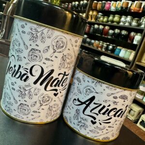 Juego de Yerbera azucarera en latas grabada con dibujos. Ver modelos