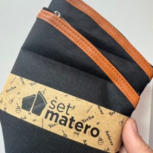 Juego Yerbero  de tela reforzada con cierre 350gr