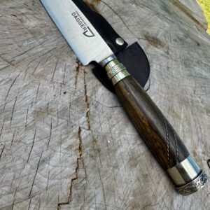 Cuchillo artesanal con hoja de acero inoxidable Dagger con cabo de madera Guayubira con conos y doble trenzado incrustado en alpaca